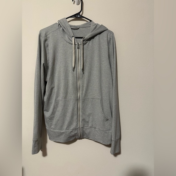 Vuori Halo Performance Hoodie 2.0 Pale Grey Heather VW268 size XL sold out color - Picture 4 of 7